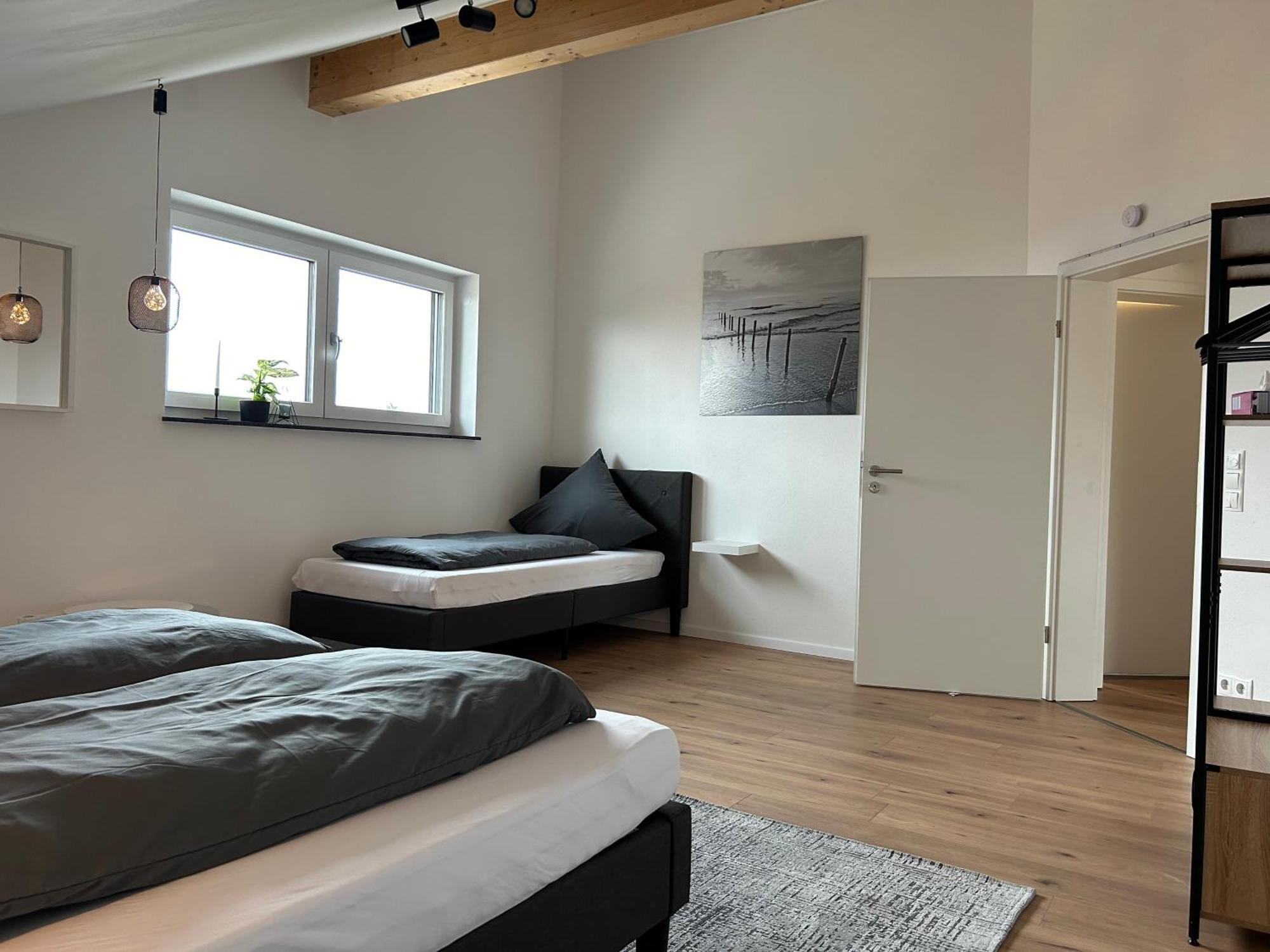 Allgaeu Zimmer Leandi Memmingen Exterior photo