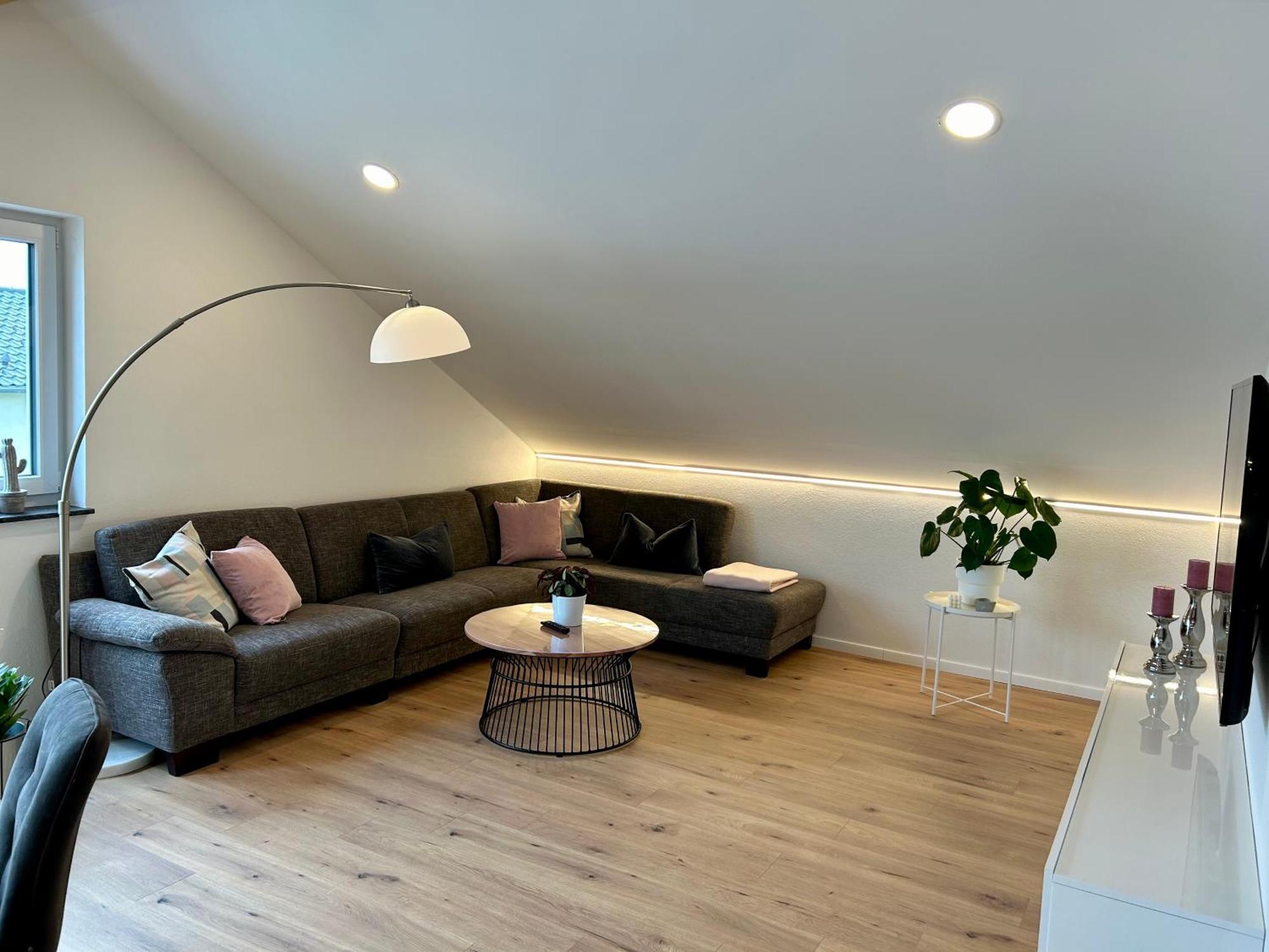 Allgaeu Zimmer Leandi Memmingen Exterior photo