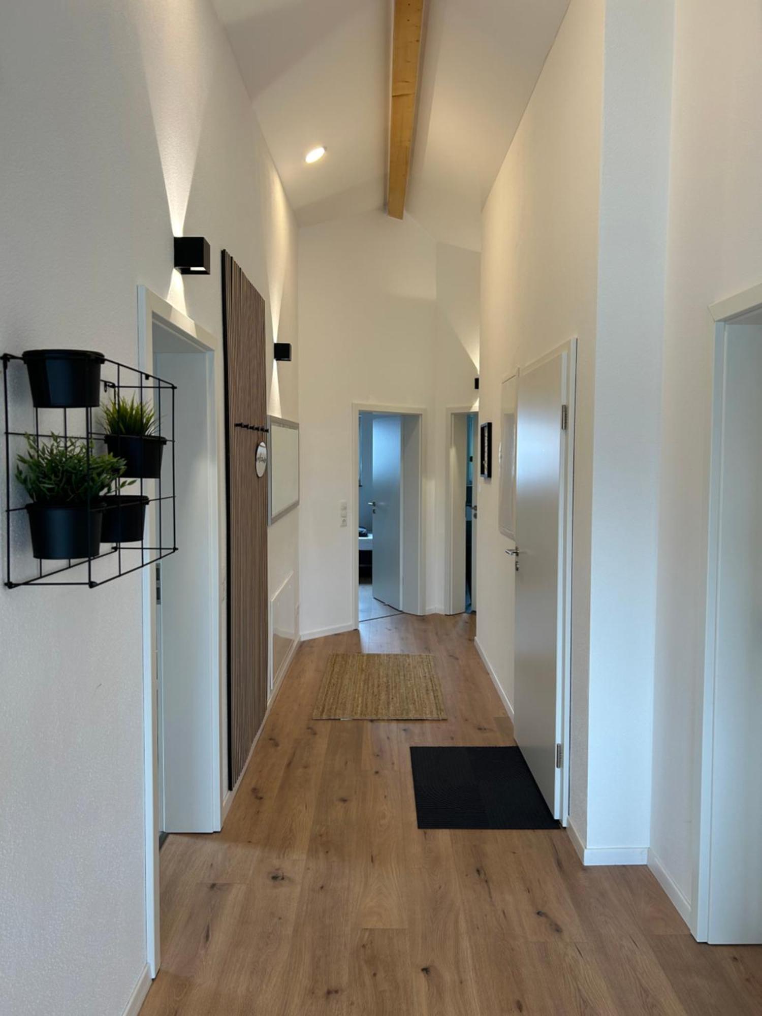 Allgaeu Zimmer Leandi Memmingen Exterior photo
